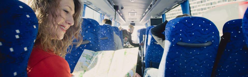 Аренда автобуса с водителем в СПб для  мероприятий